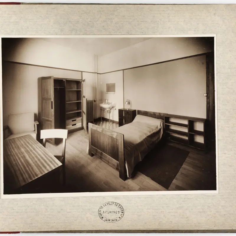 BORDEAUX RECUEIL 141 - Cité universitaire Budos © Archives Bordeaux Métropole