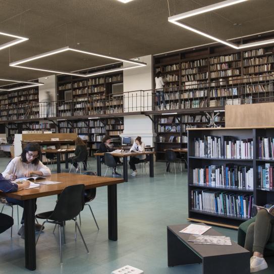 Photographie de la bibliothèque 