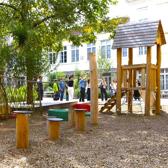 Photo d'une cour d'école à bordeaux