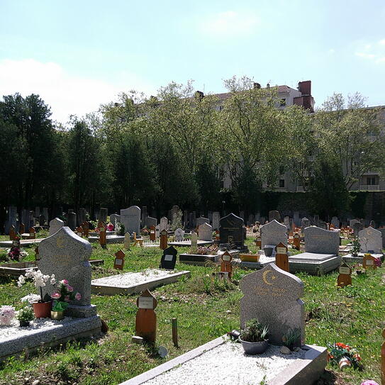 Cimetière musulman à Lyon 