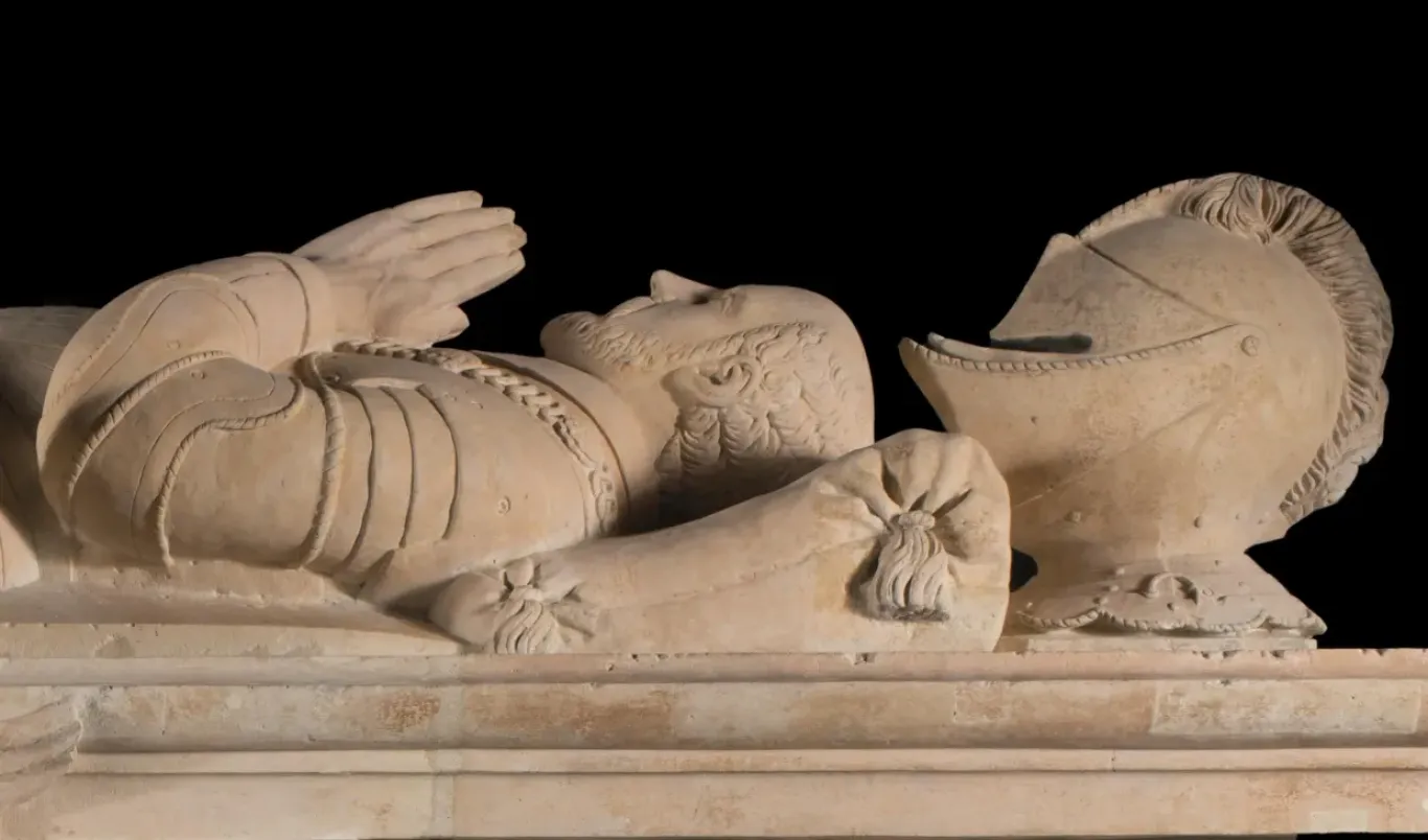 Cénotaphe de Montaigne 