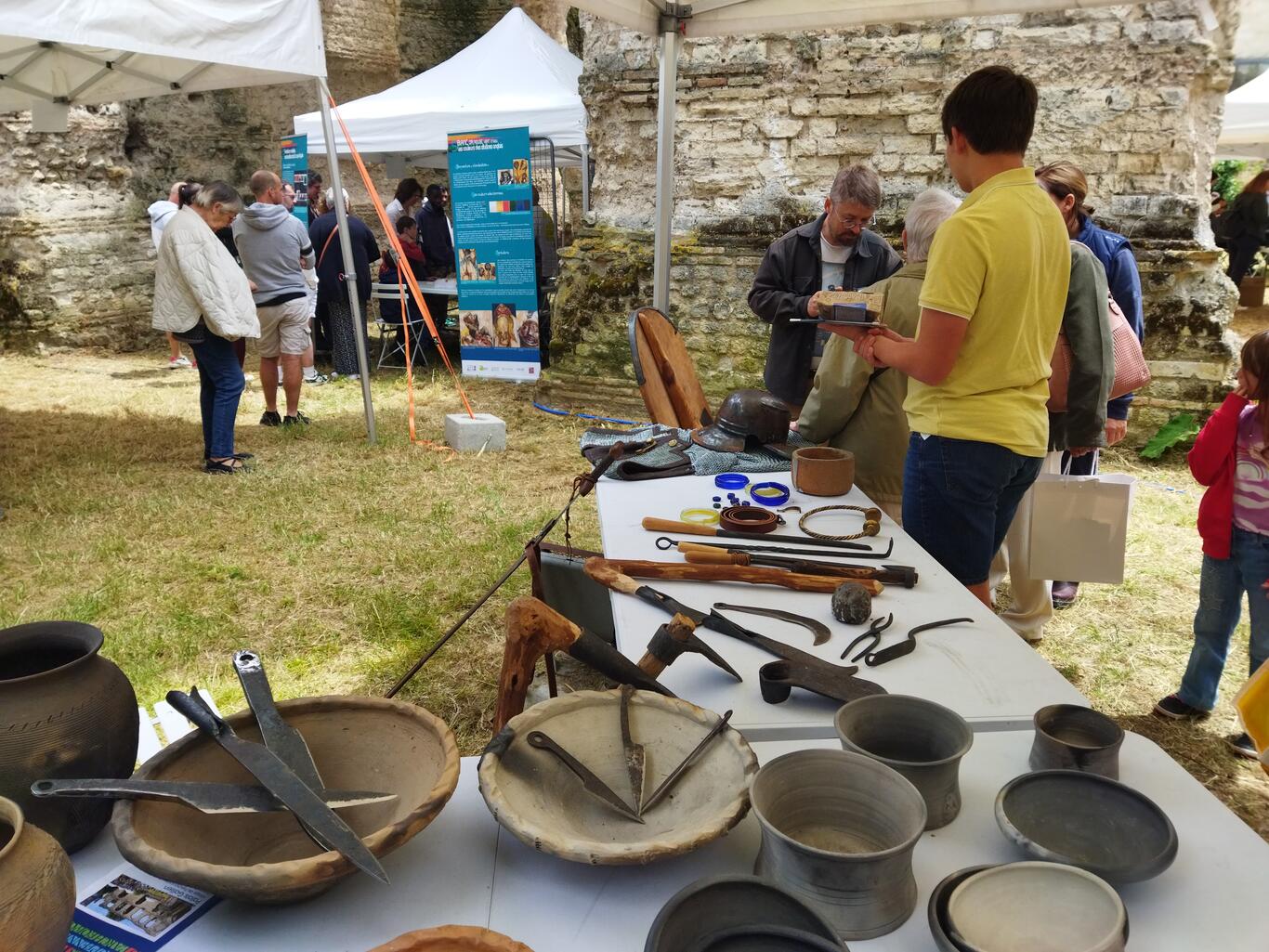Vue du stand du musée d'Aquitaine