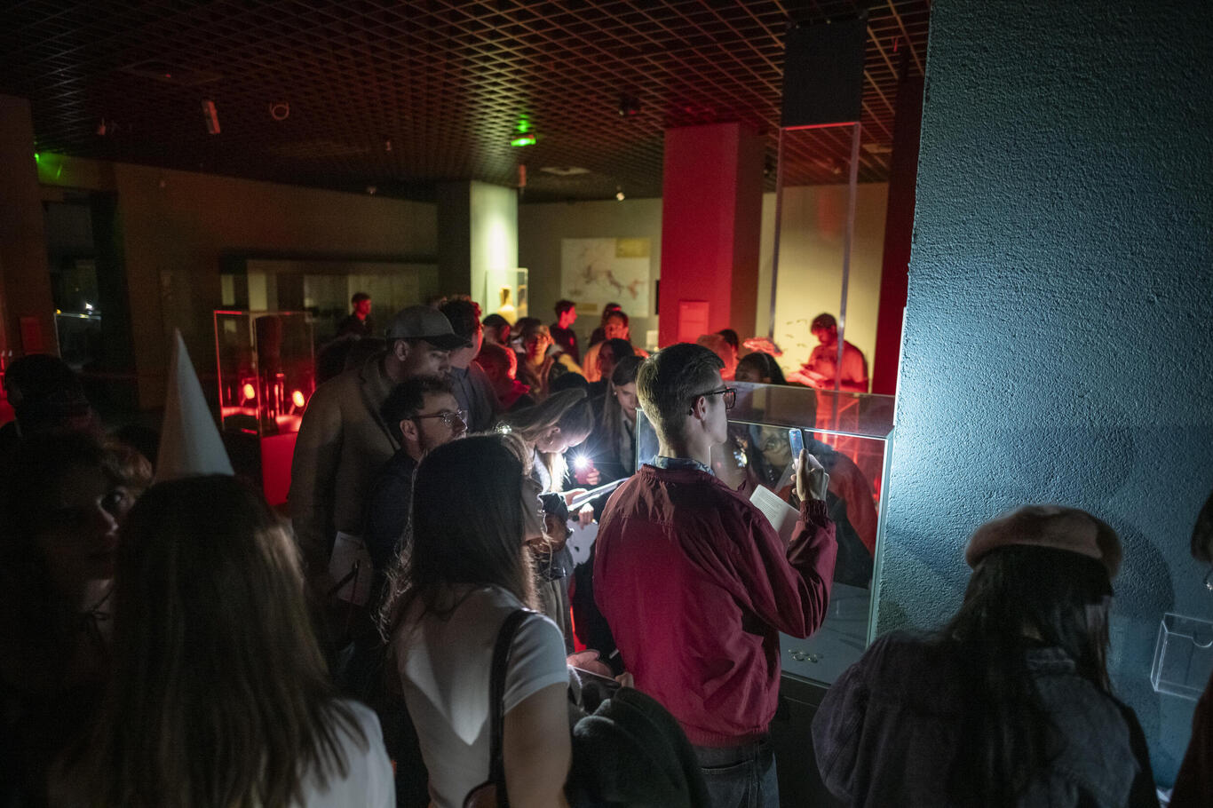 Photo du public en salle pour Halloween 