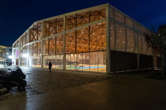 Vue du préau Betty Cuthbert