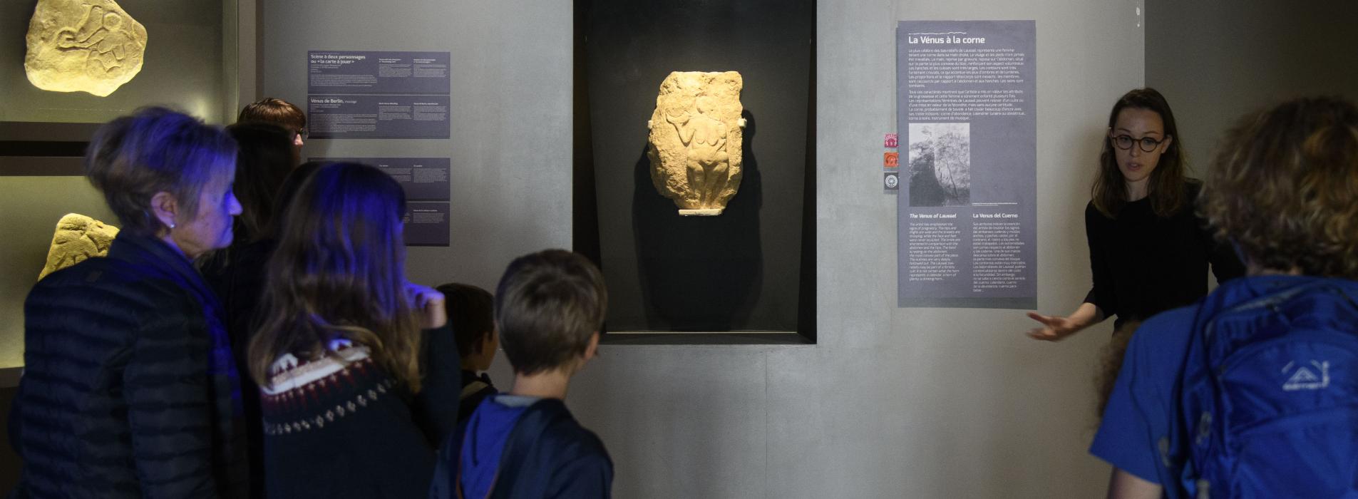 Visite dans les espaces Préhistoire